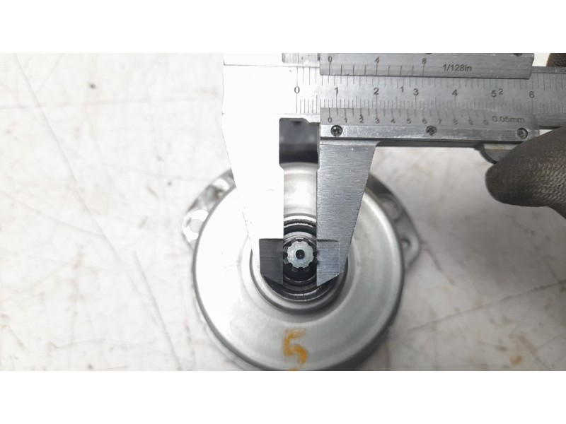 Recambio de motor electrico actuador para ford focus iv (hn) 1.0 ecoboost mhev active referencia OEM IAM 7DCT300  