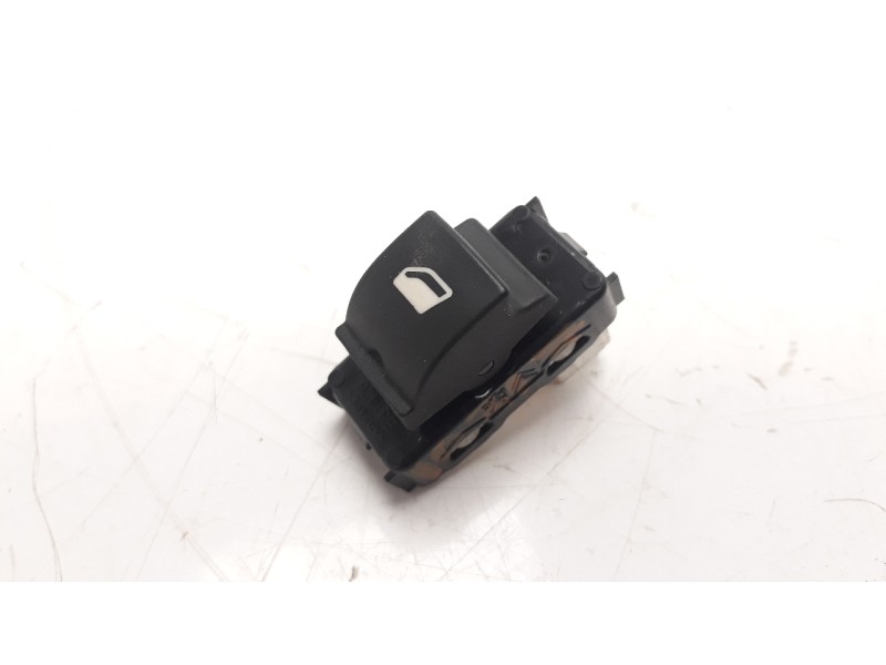 Recambio de mando elevalunas delantero derecho para citroen c3 feel referencia OEM IAM 96762292ZD IAF240007HQ EWSPE043