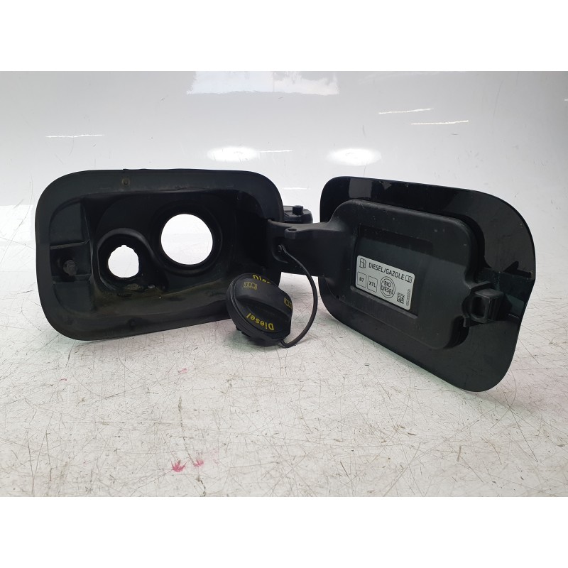Recambio de tapa exterior combustible para seat leon sportstourer (kl8, kld) 2.0 tdi referencia OEM IAM 5FE809905G  