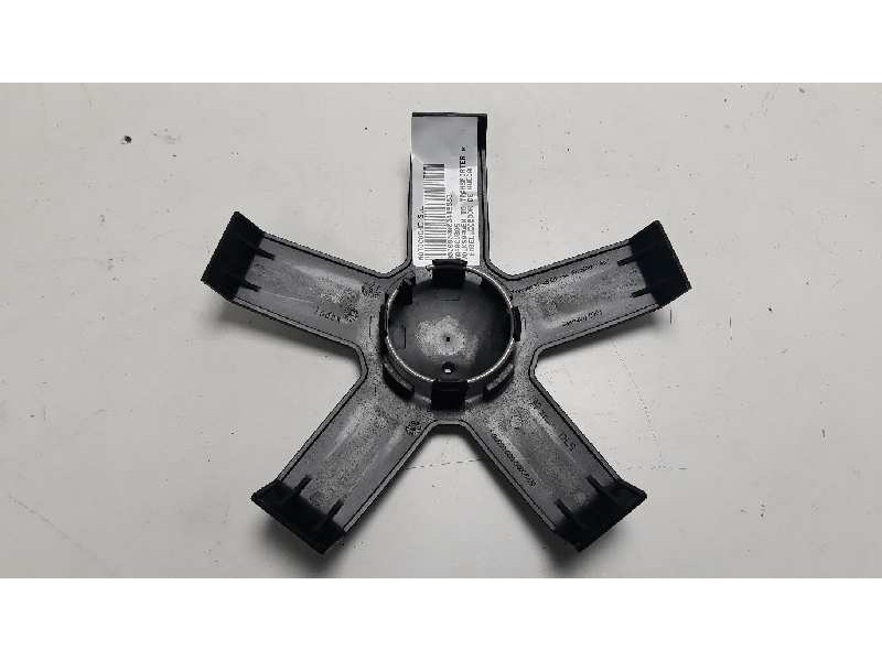 Recambio de tapacubos para volkswagen t6 transporter referencia OEM IAM 7E0601149  