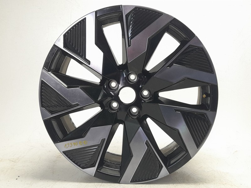 Recambio de llanta para renault rafale rafale referencia OEM IAM 403005760R  