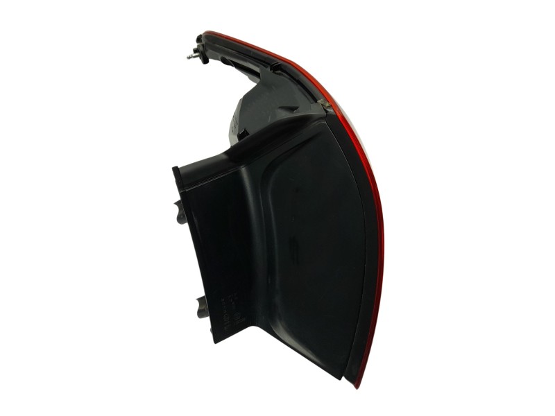 Recambio de piloto trasero derecho para peugeot 308 ii (lb_, lp_, lw_, lh_, l3_) 1.6 hdi 100 referencia OEM IAM 9823728580  103F