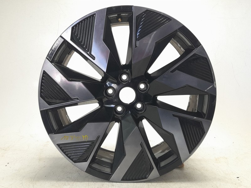 Recambio de llanta para renault rafale rafale referencia OEM IAM 403005760R  