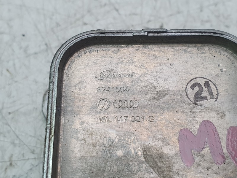 Recambio de radiador aceite para cupra ateca (kh7, khp, kbp) 2.0 tsi 4drive referencia OEM IAM 06L117021G  