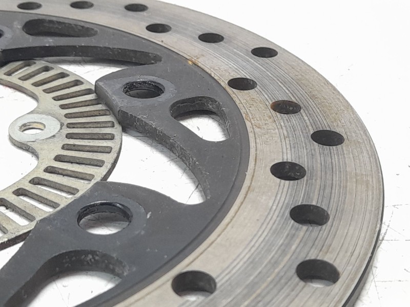 Recambio de disco de freno trasero para ktm 125 duke 125 duke referencia OEM IAM 9011006000  