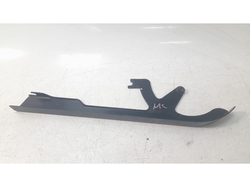 Recambio de moldura para harley-davidson vrsc referencia OEM IAM 6046701A  
