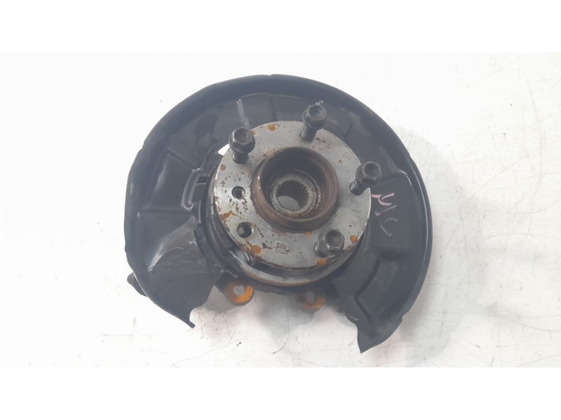 Recambio de mangueta trasera derecha para bmw 1 (f20) 118 d referencia OEM IAM 33326792516  