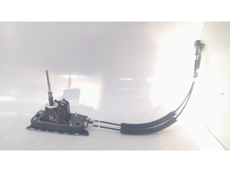 Recambio de palanca cambio para seat ibiza v (kj1, kjg) 1.0 tsi referencia OEM IAM 2Q0711049L  