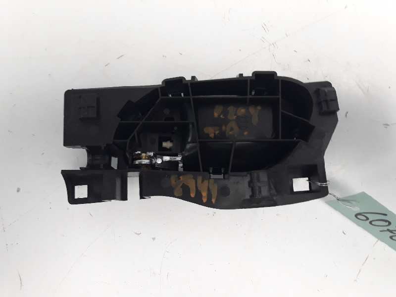 Recambio de maneta interior delantera derecha para peugeot 208 active referencia OEM IAM   