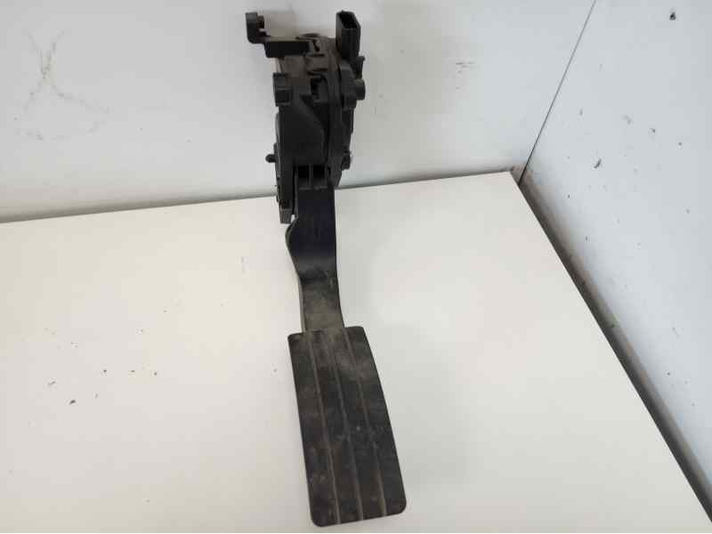 Recambio de potenciometro pedal para dacia sandero stepway referencia OEM IAM 180022703R  