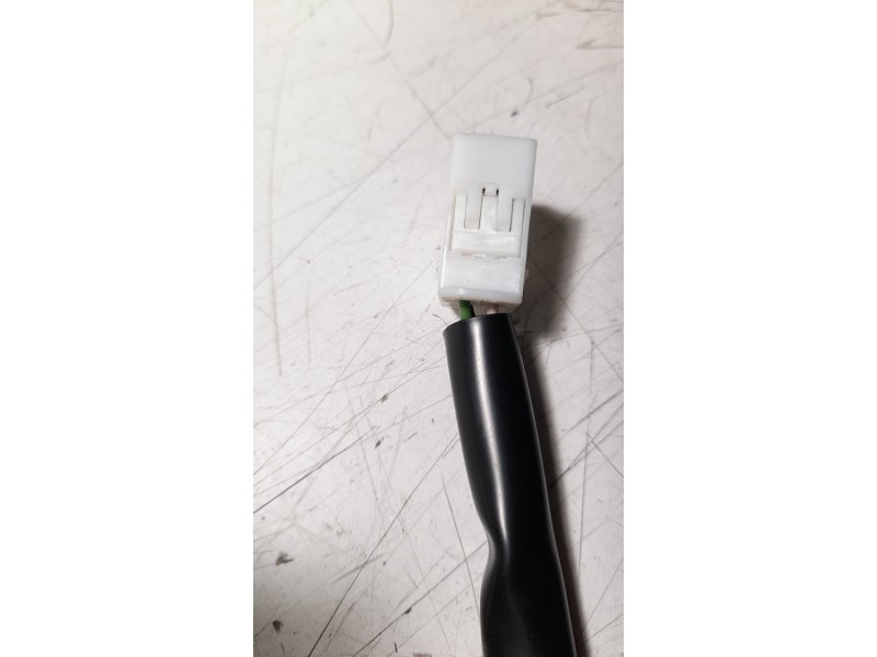 Recambio de piloto trasero izquierdo interior para toyota corolla (e21) referencia OEM IAM 8159002C2000  