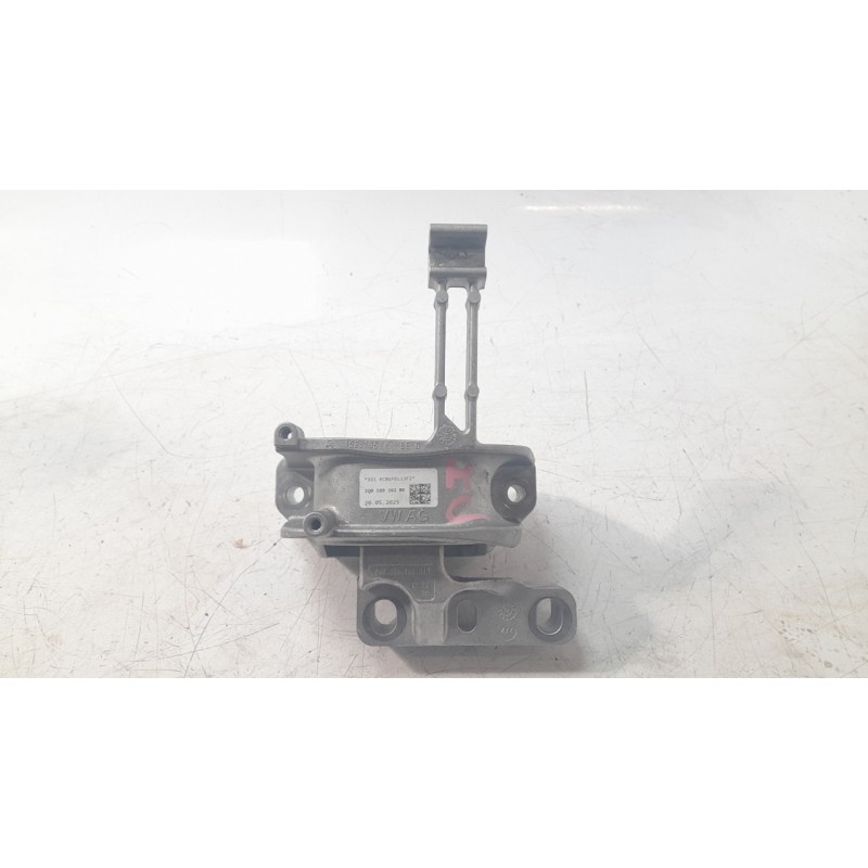 Recambio de soporte motor derecho para seat ibiza v (kj1, kjg) 1.0 tsi referencia OEM IAM 2Q0199262BK  