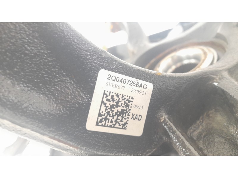 Recambio de mangueta delantera derecha para seat ibiza v (kj1, kjg) 1.0 tsi referencia OEM IAM 2Q0407256AG  