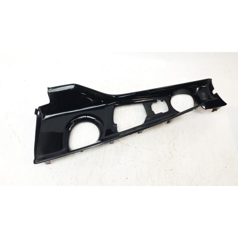 Recambio de moldura para toyota c-hr (_x1_) 1.8 hybrid (zyx10_, zyx11_) referencia OEM IAM 58804F4011 58804F4031  