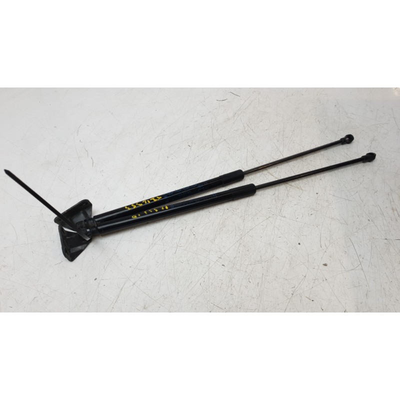 Recambio de amortiguadores maletero / porton para toyota c-hr (_x1_) 1.8 hybrid (zyx10_, zyx11_) referencia OEM IAM 68960F4060 6