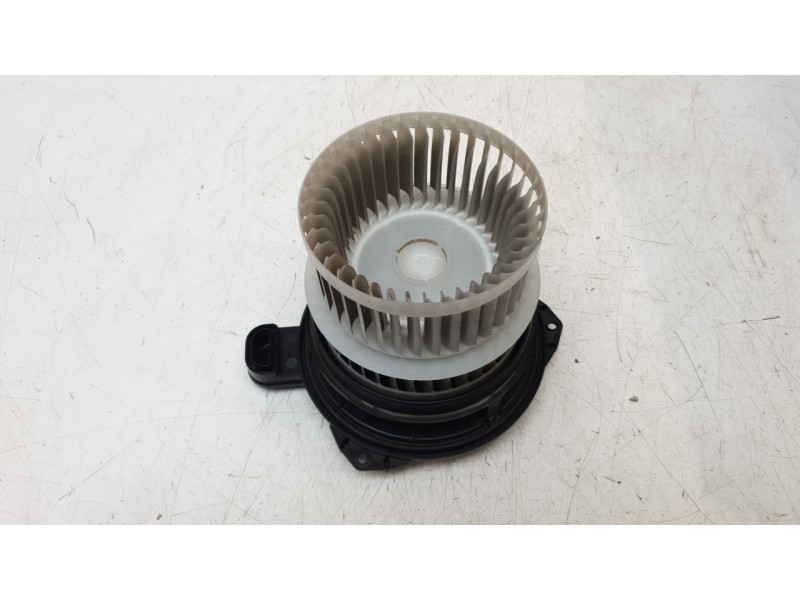 Recambio de ventilador calefaccion para toyota c-hr (_x1_) 1.8 hybrid (zyx10_, zyx11_) referencia OEM IAM 87103F4020  