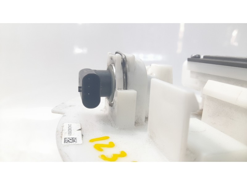 Recambio de bomba combustible para kia sportage v (nq5) 1.6 t-gdi hybrid referencia OEM IAM 31110CZ000  