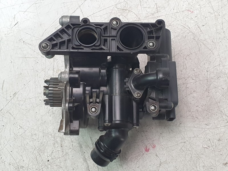 Recambio de bomba agua para cupra ateca (kh7, khp, kbp) 2.0 tsi 4drive referencia OEM IAM 06L121111K  