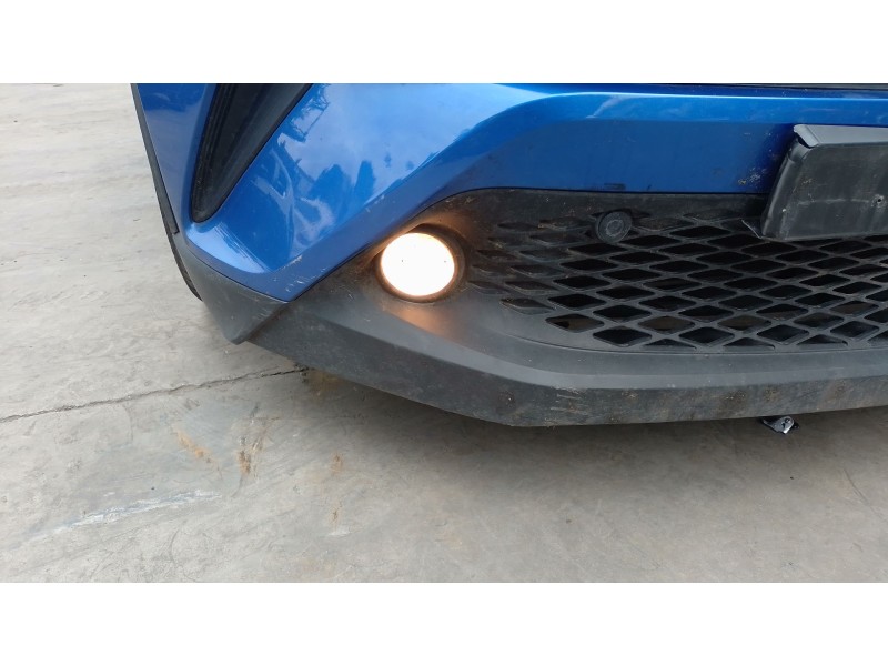 Recambio de faro antiniebla derecho para toyota c-hr (_x1_) 1.8 hybrid (zyx10_, zyx11_) referencia OEM IAM 8121002110  101075810