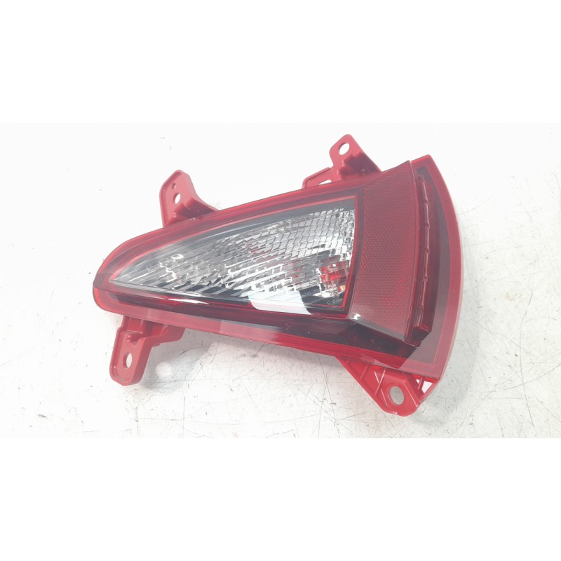 Recambio de faro antiniebla trasero derecho para kia sportage v (nq5) 1.6 t-gdi hybrid referencia OEM IAM 92406R2000  108552780 