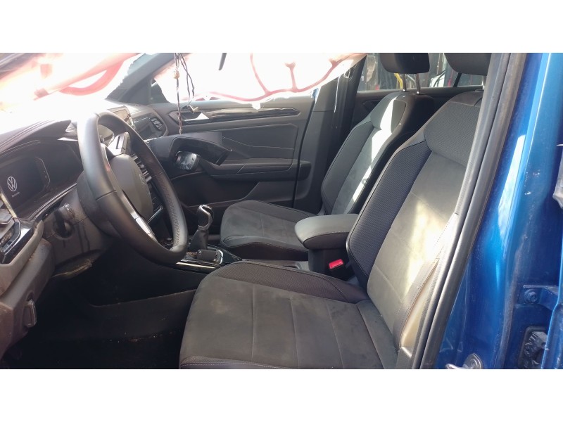 volkswagen t-roc (a11, d11) del año 2025