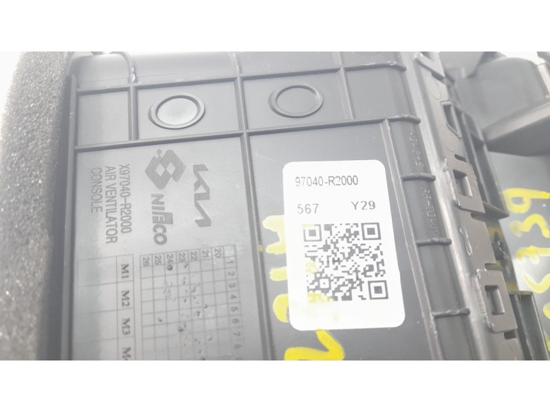 Recambio de rejilla aireadora para kia sportage v (nq5) 1.6 t-gdi hybrid referencia OEM IAM 97040R2000  