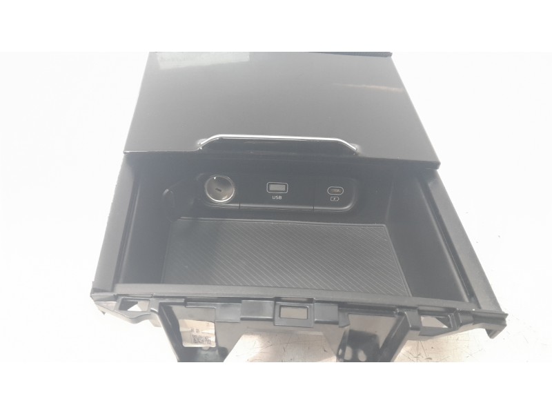 Recambio de guantera para kia sportage v (nq5) 1.6 t-gdi hybrid referencia OEM IAM 84630R2200  