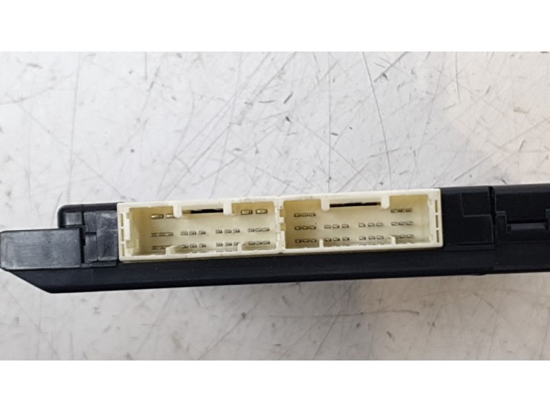 Recambio de modulo electronico para toyota c-hr (_x1_) 1.8 hybrid (zyx10_, zyx11_) referencia OEM IAM 89221F4030  