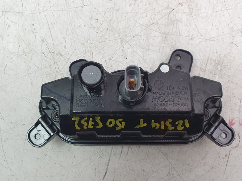 Recambio de piloto marcha atras para kia sportage v (nq5) 1.6 t-gdi hybrid referencia OEM IAM 924A3R2000  