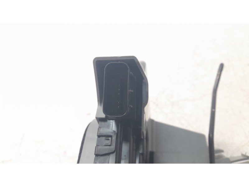 Recambio de cerradura puerta trasera izquierda para kia sportage v (nq5) 1.6 t-gdi hybrid referencia OEM IAM 81410R2000  