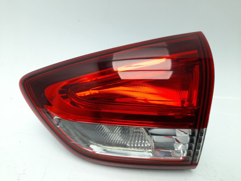 Recambio de piloto trasero derecho interior para renault clio iv grandtour (kh_) 0.9 tce 90 referencia OEM IAM 265502395R  104LL