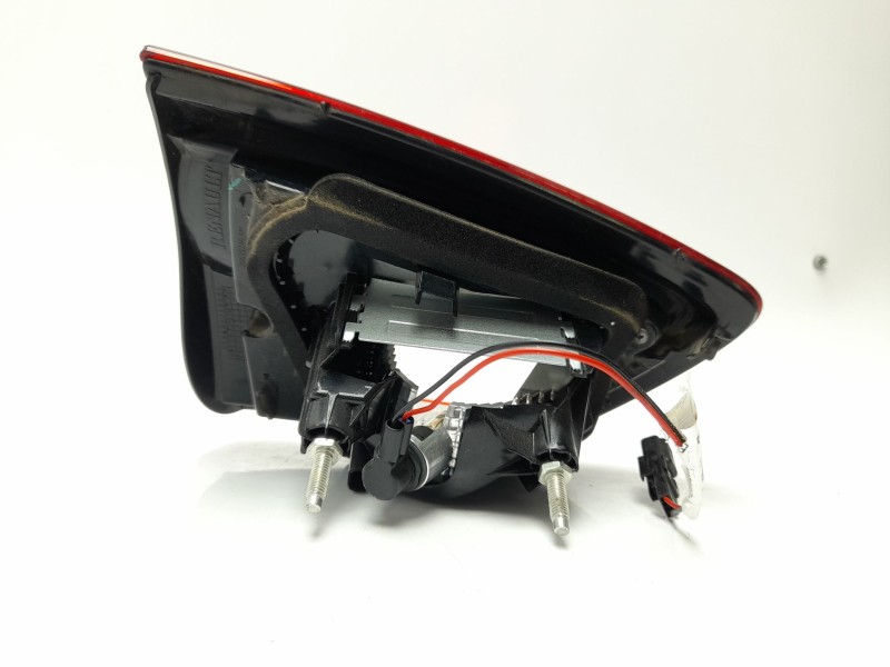 Recambio de piloto trasero derecho interior para renault clio iv grandtour (kh_) 0.9 tce 90 referencia OEM IAM 265502395R  104LL