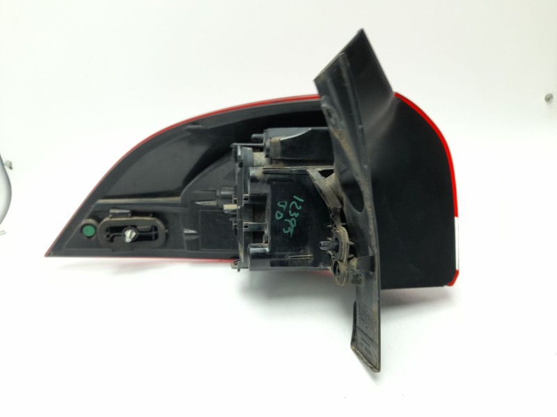 Recambio de piloto trasero derecho para renault clio iv grandtour (kh_) 0.9 tce 90 referencia OEM IAM 265507408R  