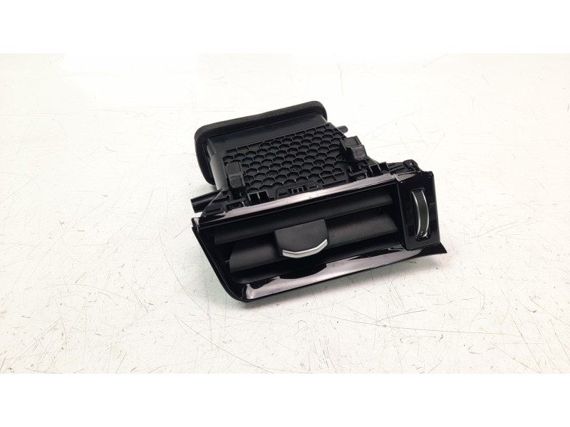 Recambio de rejilla aireadora para land rover range rover evoque referencia OEM IAM K8D201413AD  