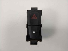 Recambio de warning para dacia sandero stepway referencia OEM IAM E31606  
