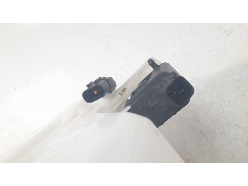 Recambio de deposito limpia para kia sportage v (nq5) 1.6 t-gdi hybrid referencia OEM IAM 98610R2100  