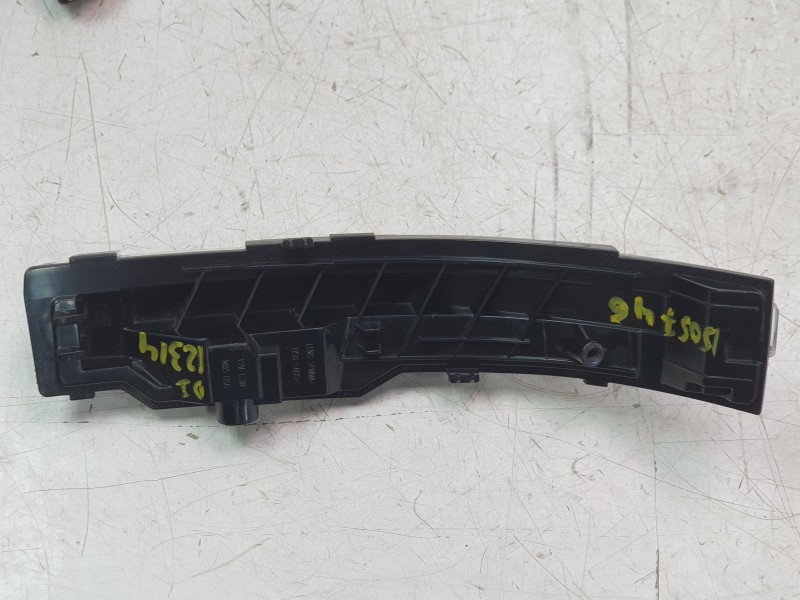 Recambio de piloto retrovisor izquierdo para kia sportage v (nq5) 1.6 t-gdi hybrid referencia OEM IAM 87614P1000  