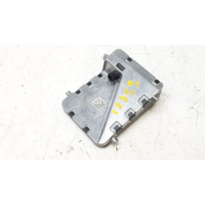 Recambio de camara vision frontal para toyota c-hr (_x1_) 1.8 hybrid (zyx10_, zyx11_) referencia OEM IAM 8646CF4011  