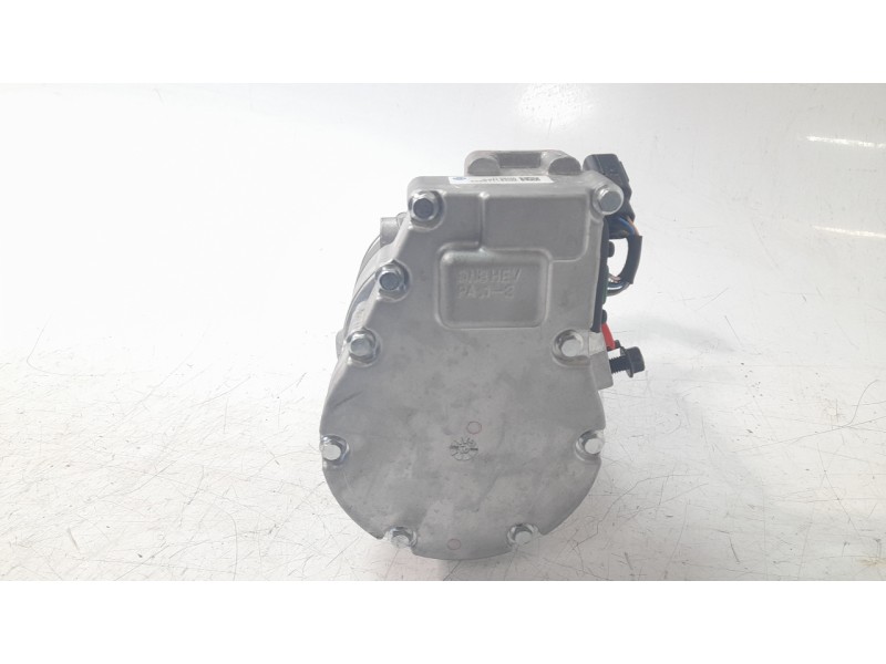 Recambio de compresor aire acondicionado para kia sportage v (nq5) 1.6 t-gdi hybrid referencia OEM IAM 97701N7250  