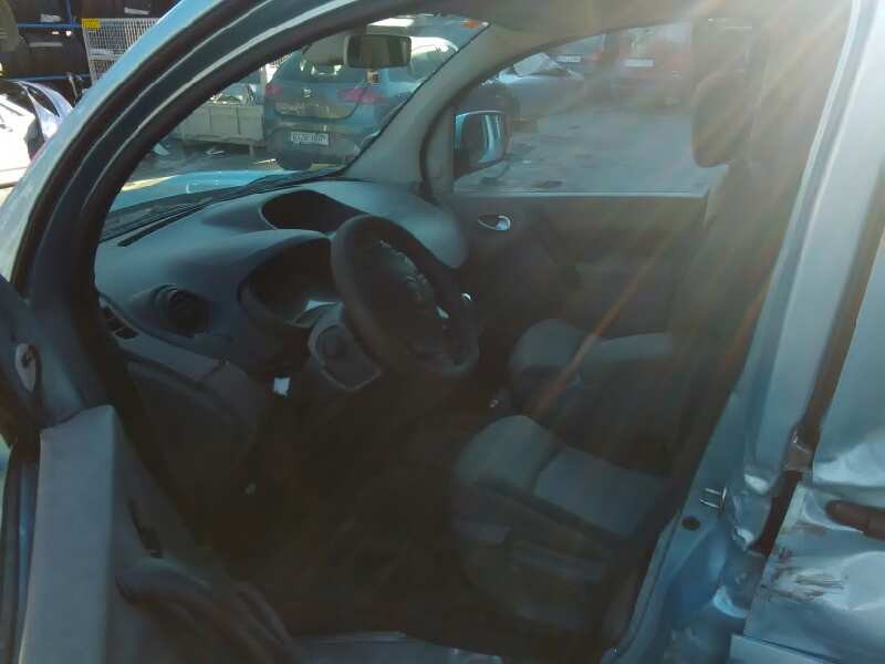 renault kangoo del año 2010