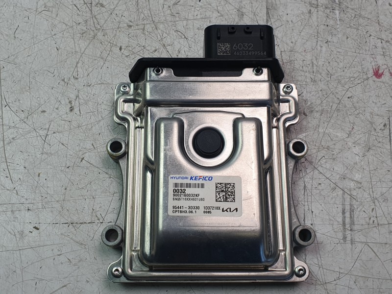 Recambio de modulo electronico para kia sportage v (nq5) 1.6 t-gdi hybrid referencia OEM IAM 954413D330 9002160032KF 