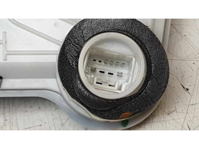 Recambio de cerradura puerta delantera izquierda para toyota c-hr (_x1_) 1.8 hybrid (zyx10_, zyx11_) referencia OEM IAM 69040F40