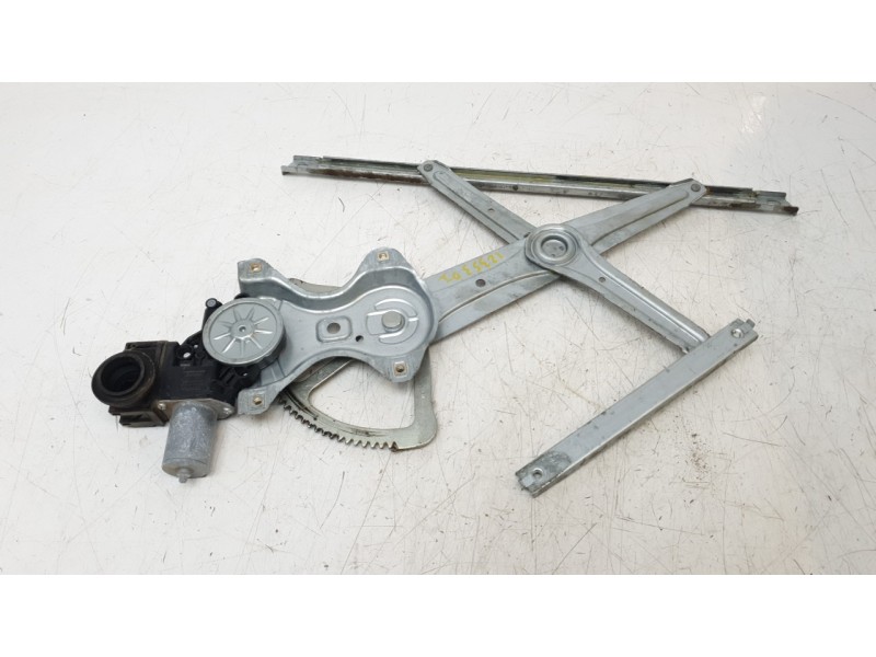 Recambio de elevalunas delantero izquierdo para toyota c-hr (_x1_) 1.8 hybrid (zyx10_, zyx11_) referencia OEM IAM 69820F4010  