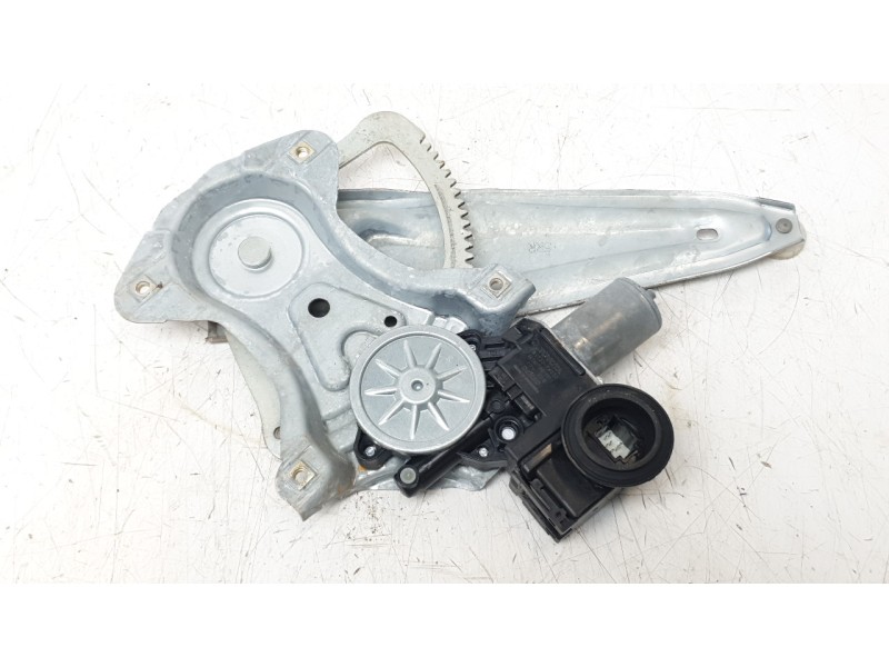 Recambio de elevalunas trasero derecho para toyota c-hr (_x1_) 1.8 hybrid (zyx10_, zyx11_) referencia OEM IAM 69830F4010  