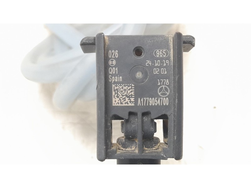 Recambio de sensor para mercedes-benz clase a (bm 177) a 200 (177.087) referencia OEM IAM A1779054700  
