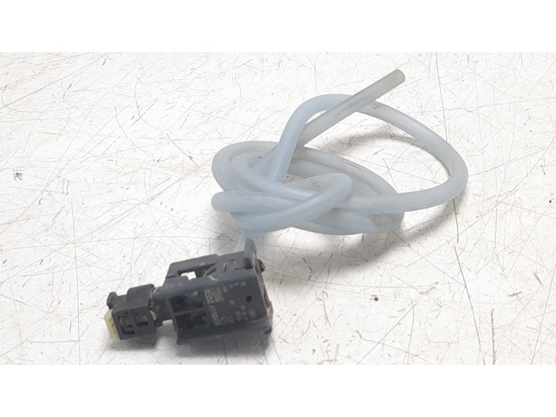 Recambio de sensor para mercedes-benz clase a (bm 177) a 200 (177.087) referencia OEM IAM A1779054700  
