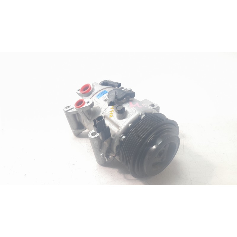 Recambio de compresor aire acondicionado para mazda 3 sedán (bp) evolution referencia OEM IAM BDGFPJQA1934 320241 CAF230048