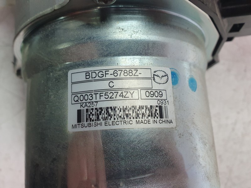 Recambio de columna direccion para mazda 3 sedán (bp) evolution referencia OEM IAM BCWB32100J  