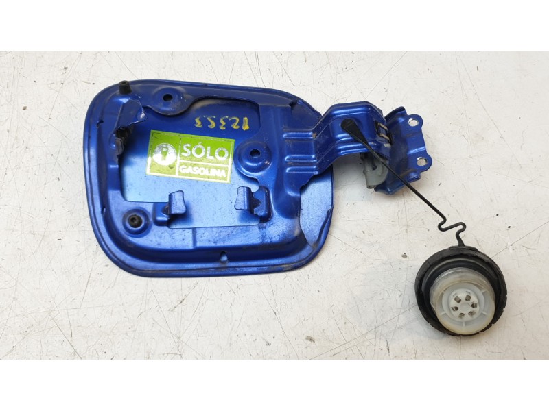 Recambio de tapa exterior combustible para toyota c-hr (_x1_) 1.8 hybrid (zyx10_, zyx11_) referencia OEM IAM 77350F4070  