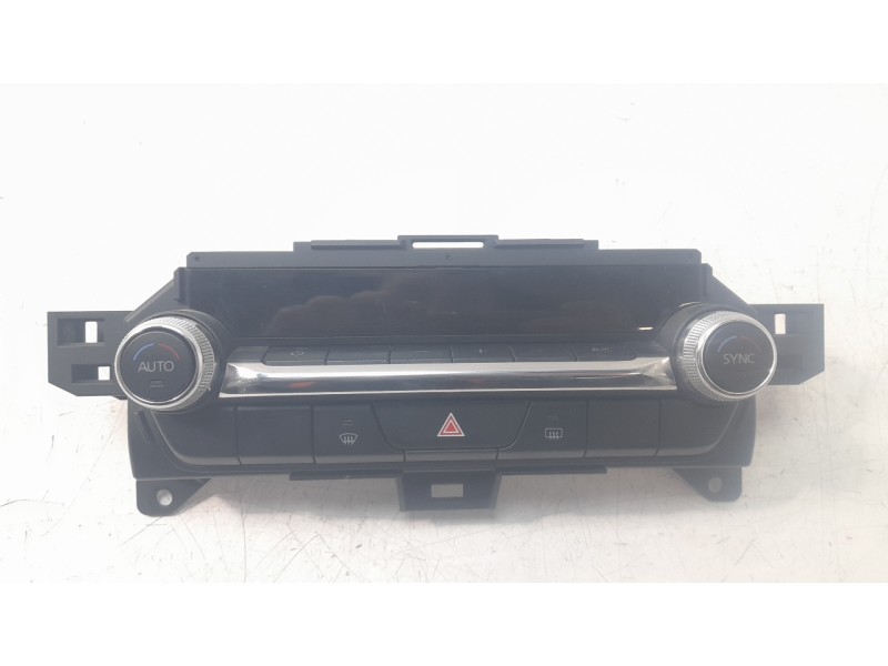 Recambio de mando climatizador para mazda 3 sedán (bp) evolution referencia OEM IAM BDMC61190A  